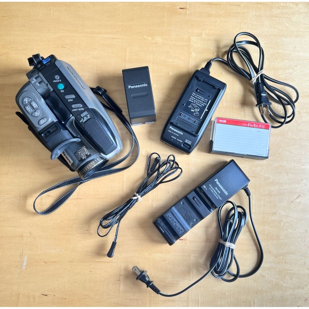 Panasonic Palmcorder 150x Digital Zoom PV-D300D Camcorder Bundle